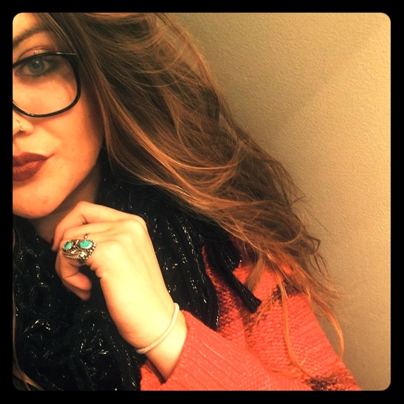 Meet your Posher, Madi - Picture 6 of 8